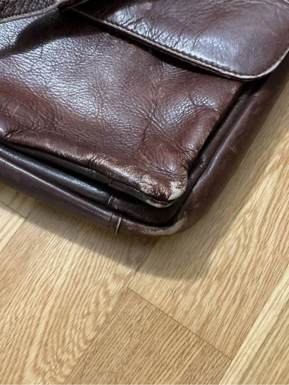 Vintage Lexus Promotional Brown Leather Briefcase / Messenger Bag.